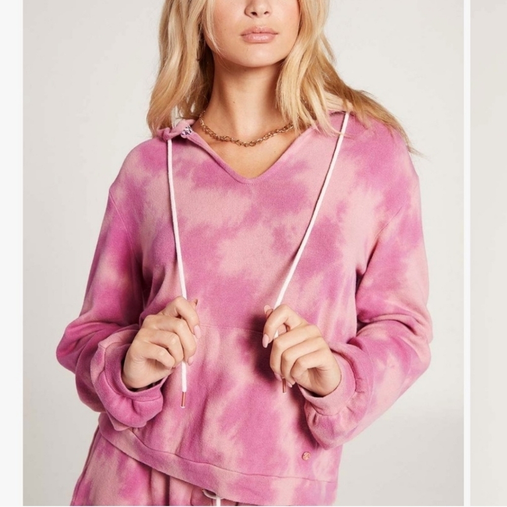 Volcom NEW  Lil Poncho Tie Dye Pink Hoodie Sweatshirt  S Hippie retro‎ coastal
